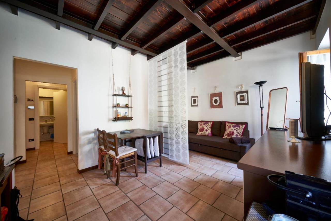 Porto Valentino 2 Apartment Sirmione Bagian luar foto